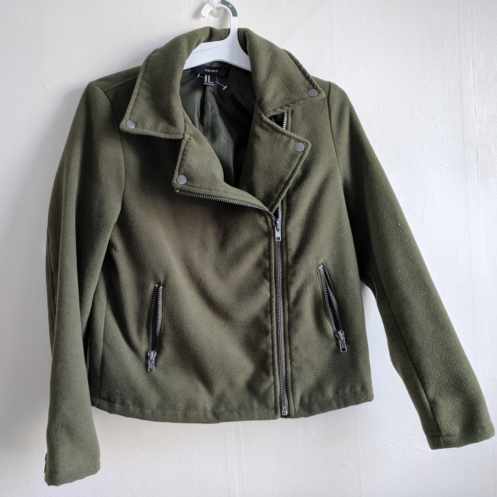 Forever 21 asymmetrical zip trench coat size M